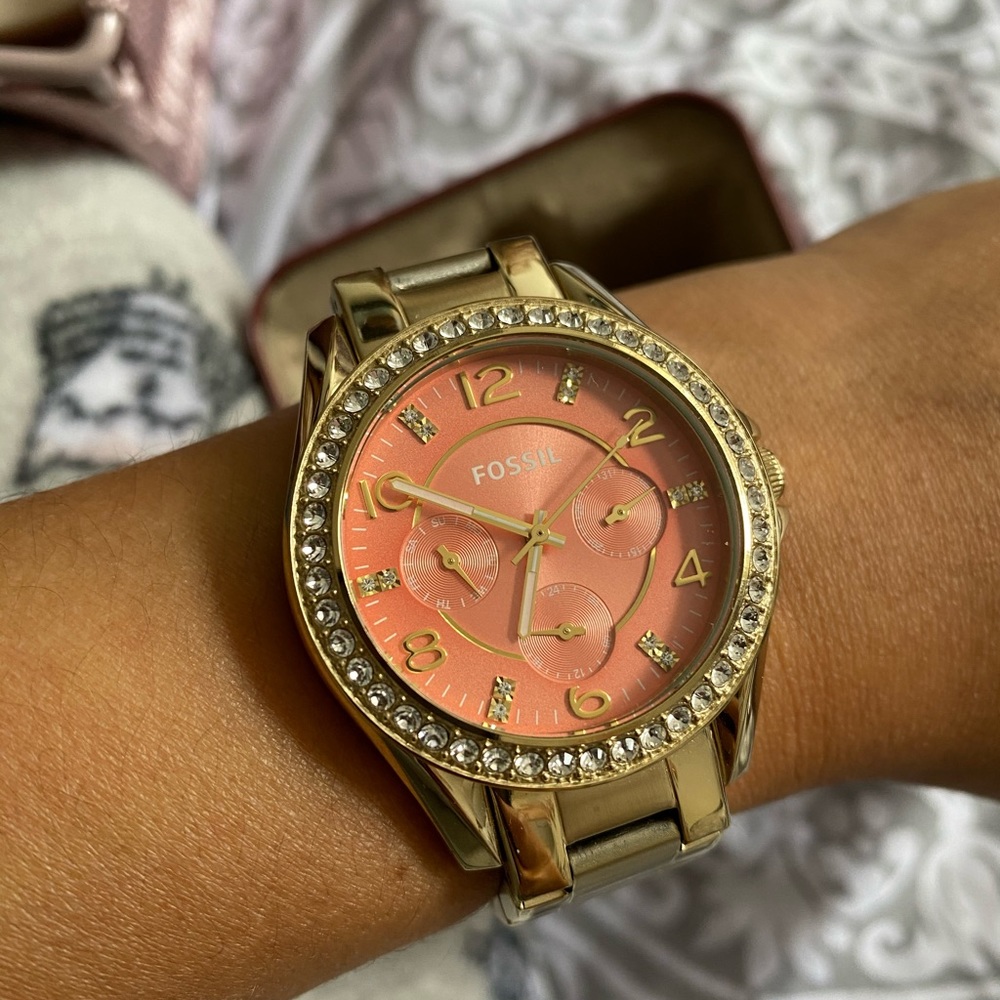 Fossil watch